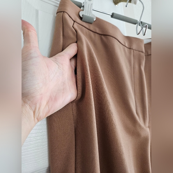 Ann Taylor Dress Pants - Picture 6 of 8